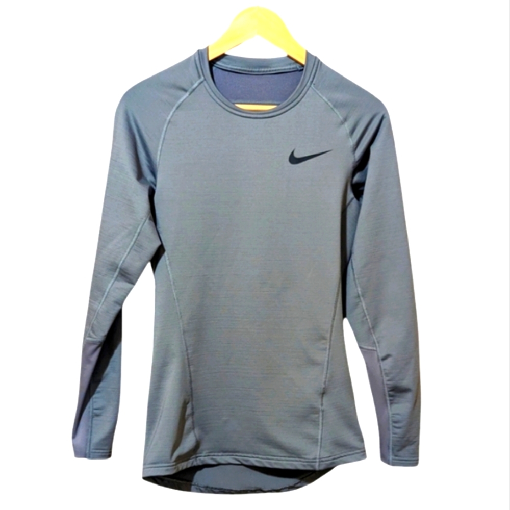 Nike Long Sleeve Sweatshirt